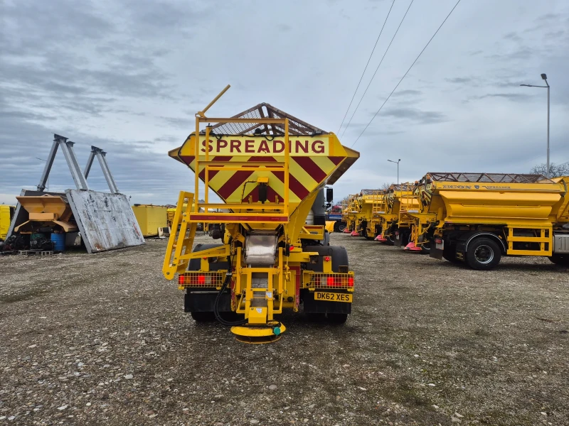 Mercedes-Benz 1824 Снегорин, снимка 6 - Камиони - 53057127