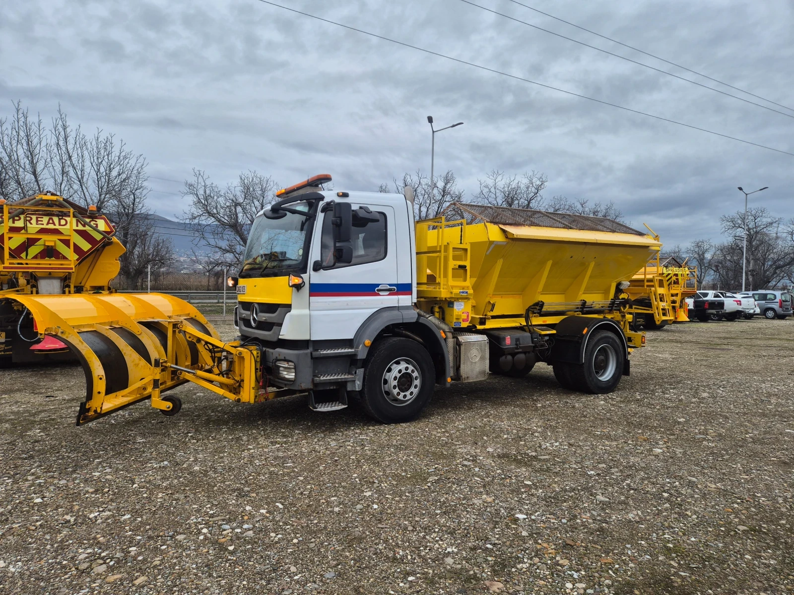 Mercedes-Benz 1824 Снегорин - изображение 9