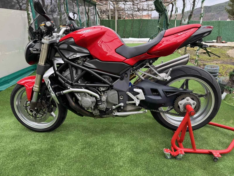 MV Agusta Brutale 750, снимка 2 - Мотоциклети и мототехника - 53001094