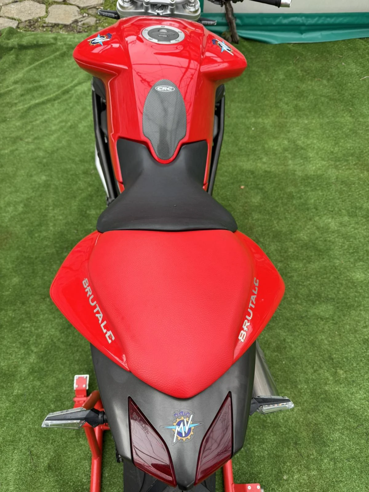 MV Agusta Brutale 750 - изображение 5