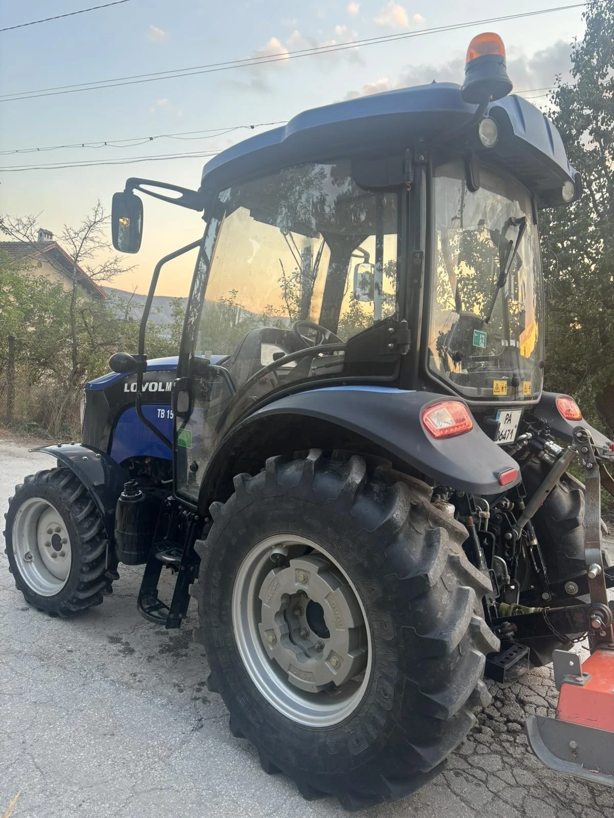 Трактор Lovol M504, снимка 5 - Селскостопанска техника - 55618460