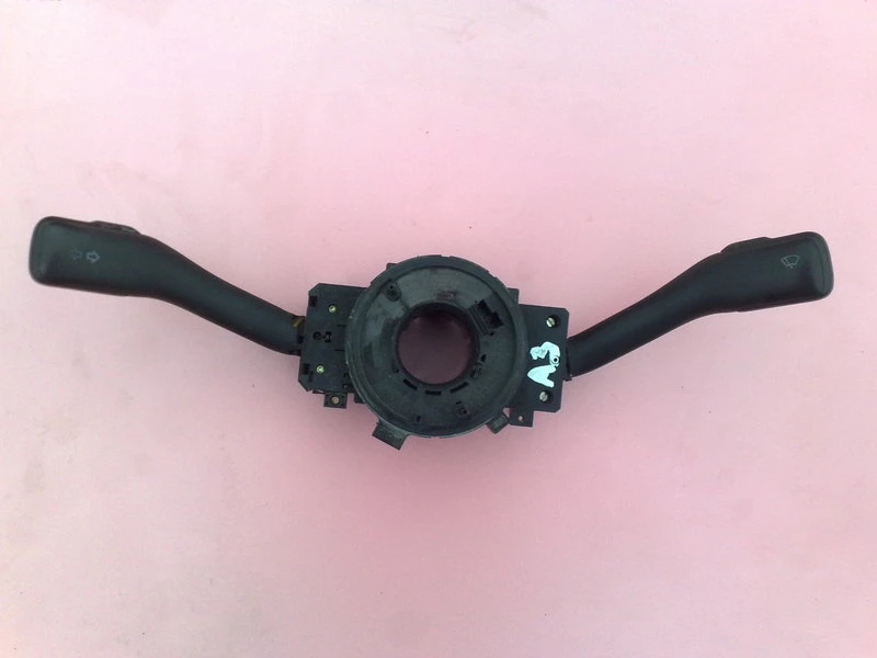 ключ мигачи и чистачки за Ауди А3 (1)