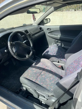 Mazda 323, снимка 4