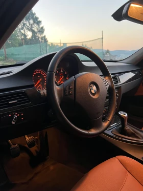 BMW 320 XDrive , снимка 13