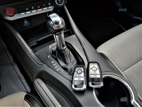 Ford Mustang 5.0L* PREMIUM* CABRIO* ОБДУХВ* ПОДГРЕВ* НАВИ* CAM , снимка 13
