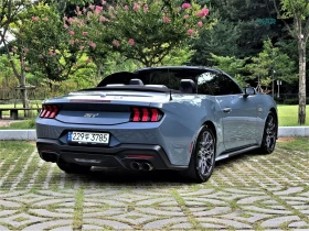 Ford Mustang 5.0L* PREMIUM* CABRIO* ОБДУХВ* ПОДГРЕВ* НАВИ* CAM , снимка 2