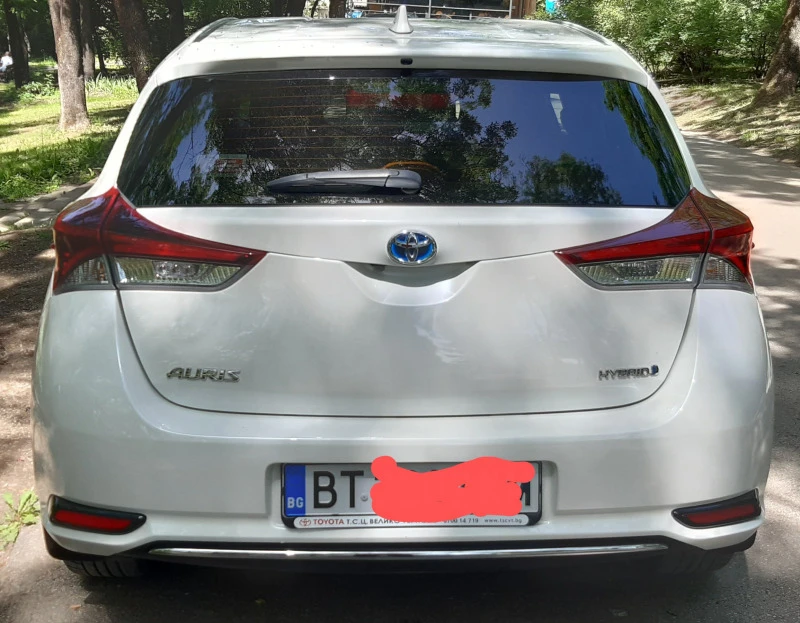 Toyota Auris, снимка 4 - Автомобили и джипове - 47632371