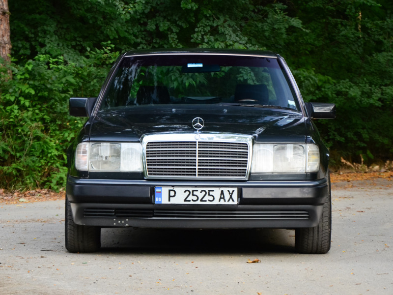 Mercedes-Benz 124 260E 160HP, снимка 3 - Автомобили и джипове - 46396653
