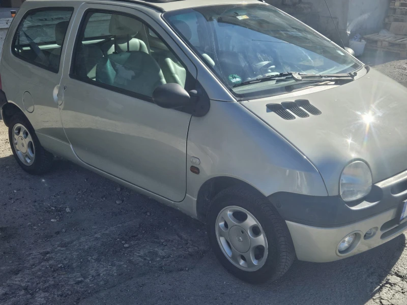 Renault Twingo INTIALE PARIS, снимка 3 - Автомобили и джипове - 47668591