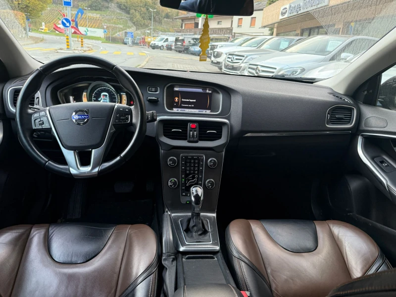 Volvo V40 Cross Country T4 AWD, снимка 7 - Автомобили и джипове - 48417388