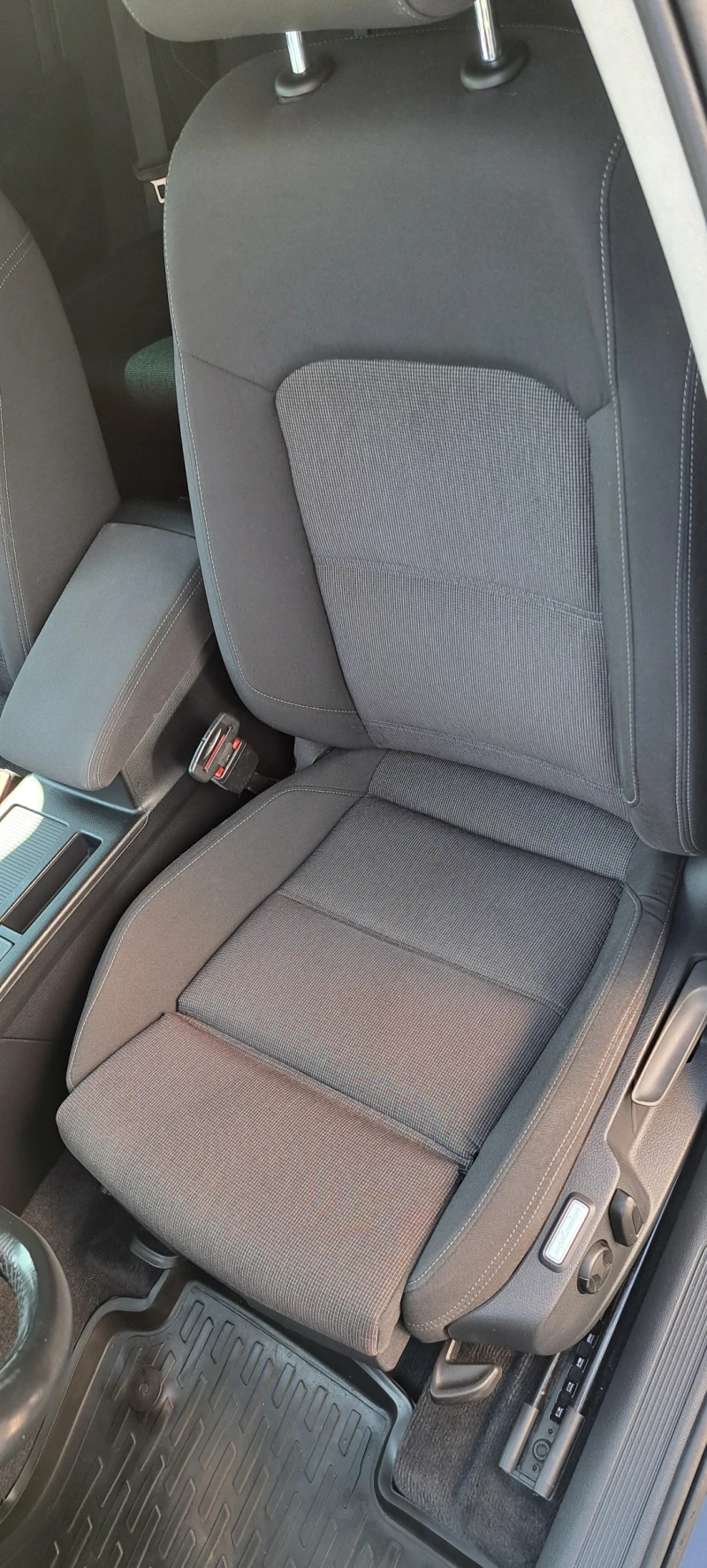 VW Passat 2.0 TDI , снимка 12 - Автомобили и джипове - 50716870