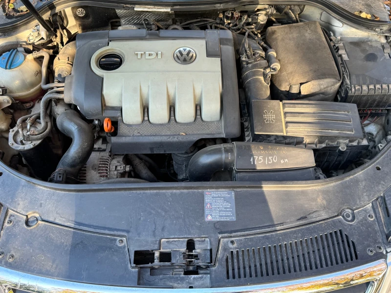 VW Passat, снимка 7 - Автомобили и джипове - 52145362