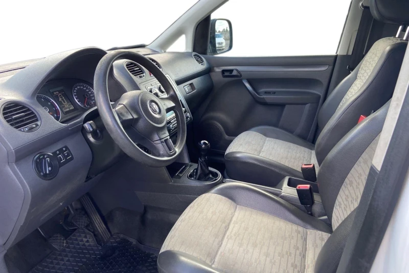 VW Caddy 121 500 км, Внос ШВЕЦИЯ,  2, 00 бензин+ CNG, снимка 12 - Автомобили и джипове - 51684385