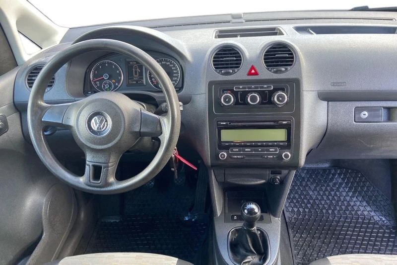 VW Caddy 121 500 км, Внос ШВЕЦИЯ,  2, 00 бензин+ CNG, снимка 8 - Автомобили и джипове - 51684385