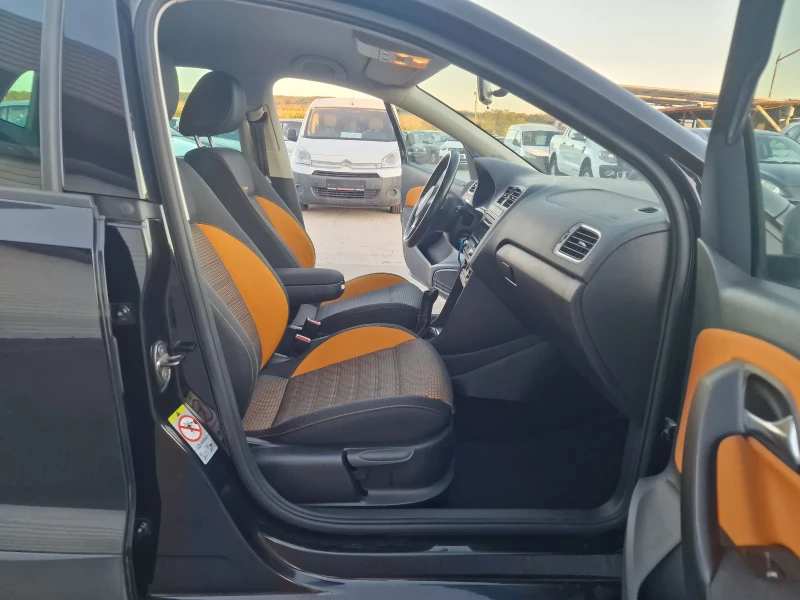 VW Polo 1.2i CROSS-10%, снимка 14 - Автомобили и джипове - 51737518
