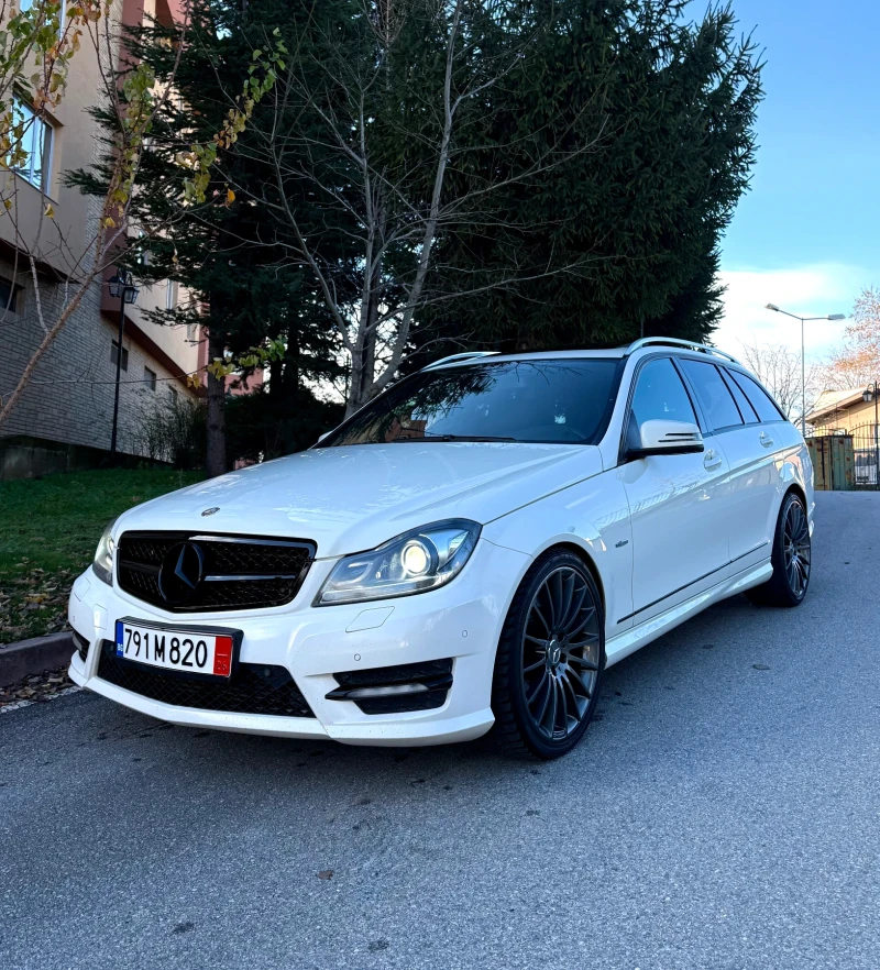Mercedes-Benz C 250 AMG/4MATIC/MEMORY/HARMAN