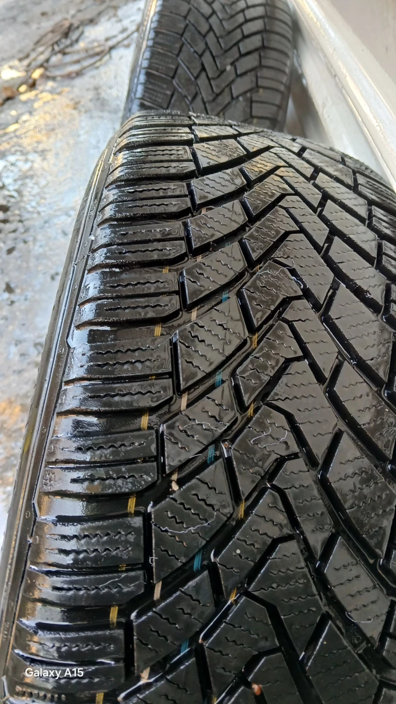 VW Passat   B7 1.6TDI 105k.2012гKLIMATRONIK, снимка 17 - Автомобили и джипове - 52742405