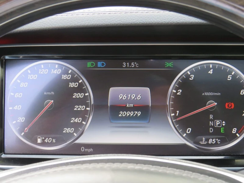 Mercedes-Benz S 550 * AMG Sport 4MATIC Very Well Maintained * CARFAX *, снимка 15 - Автомобили и джипове - 52930339