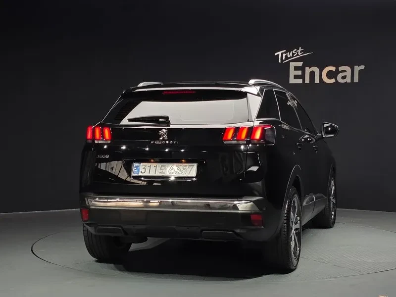 Peugeot 3008 1.6 BlueHDI, снимка 4 - Автомобили и джипове - 54298753