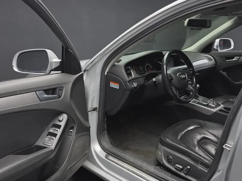 Audi A4 2.0 TDI, снимка 10 - Автомобили и джипове - 54550855