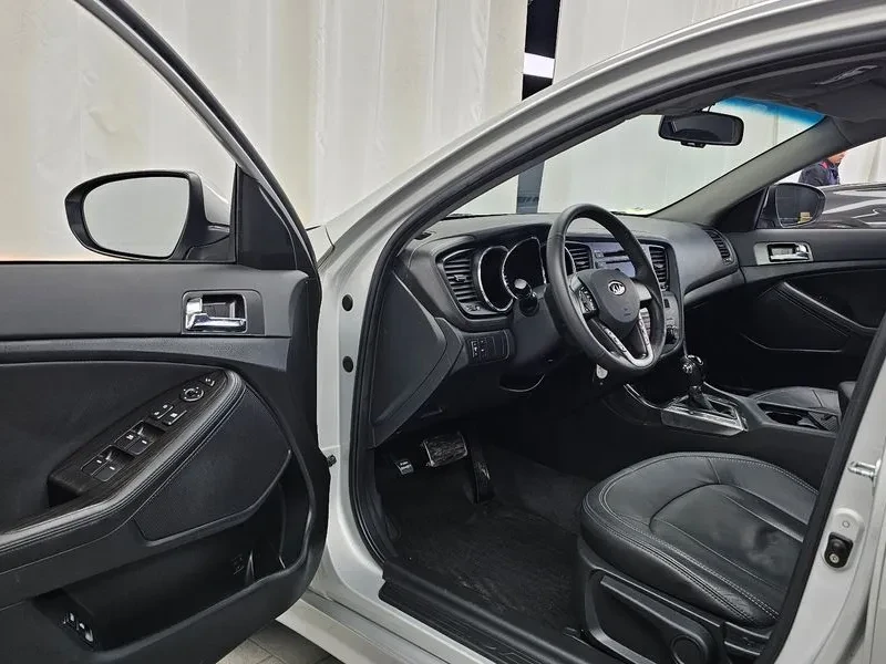 Kia K5  Lpi Luxury, снимка 10 - Автомобили и джипове - 56574510
