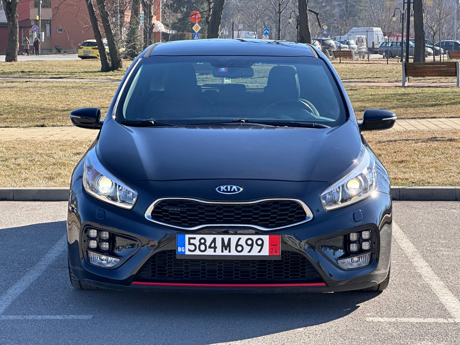 Kia Ceed GT* Швейцария - изображение 2