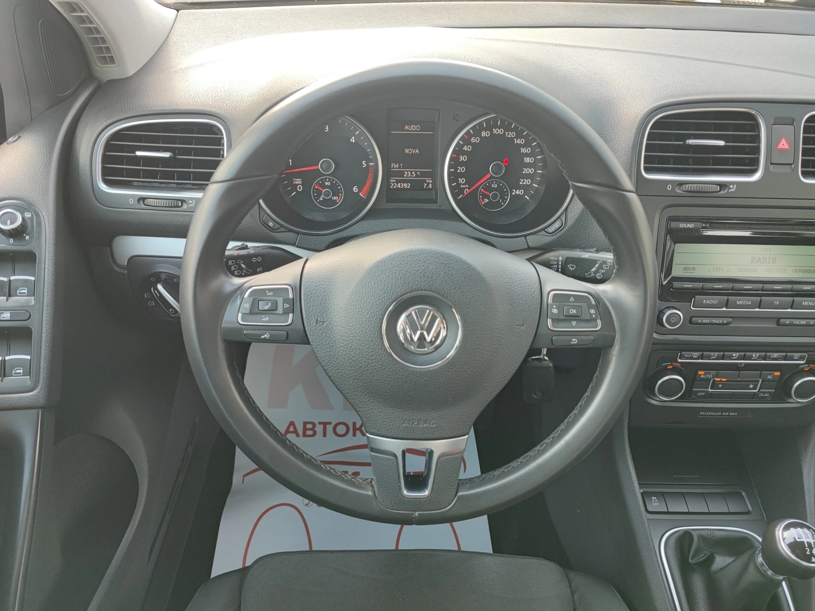 VW Golf 1.6TDI-105ks-КЛИМАТРОНИК - изображение 10