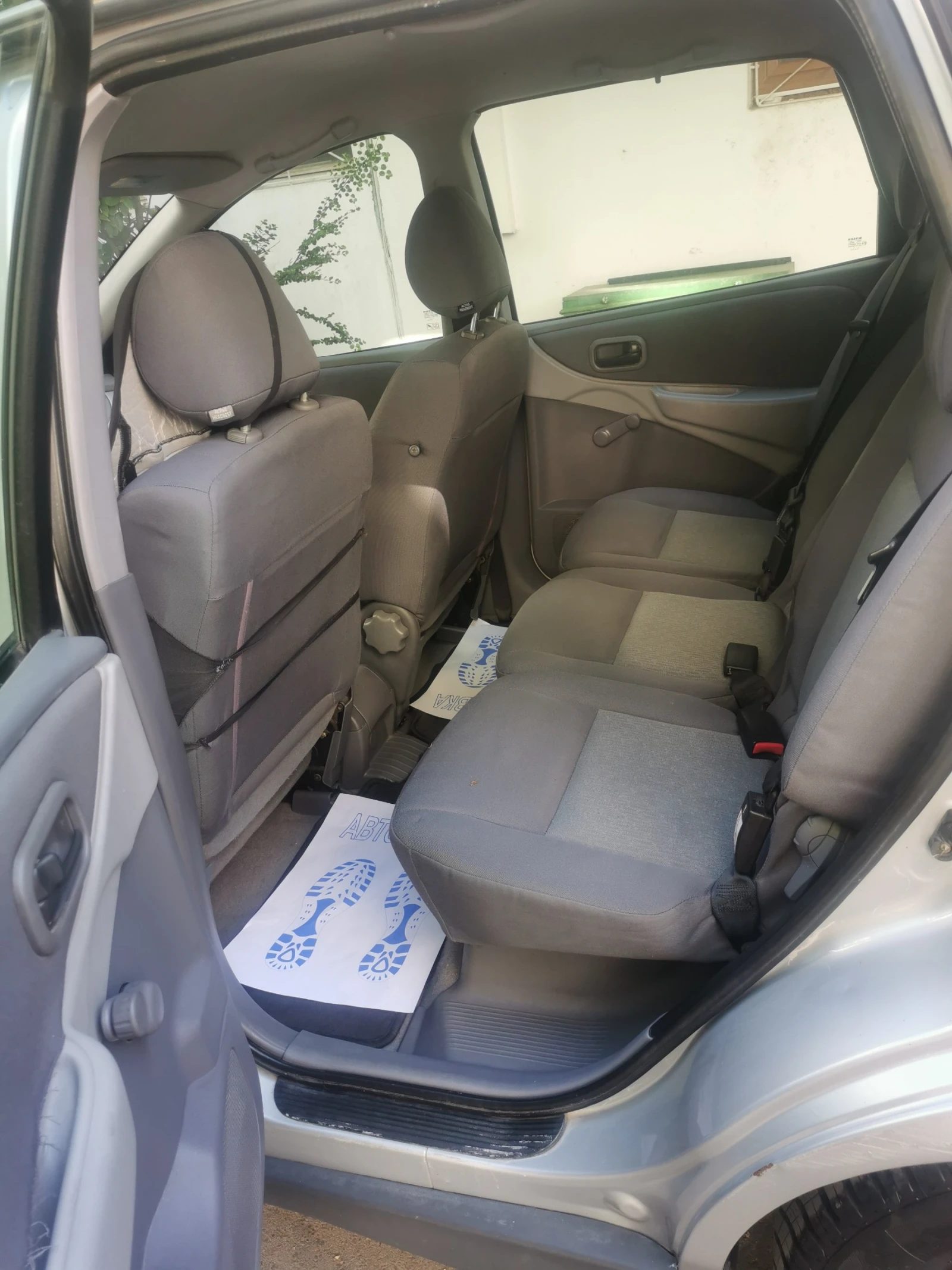 Nissan Almera tino  - изображение 2