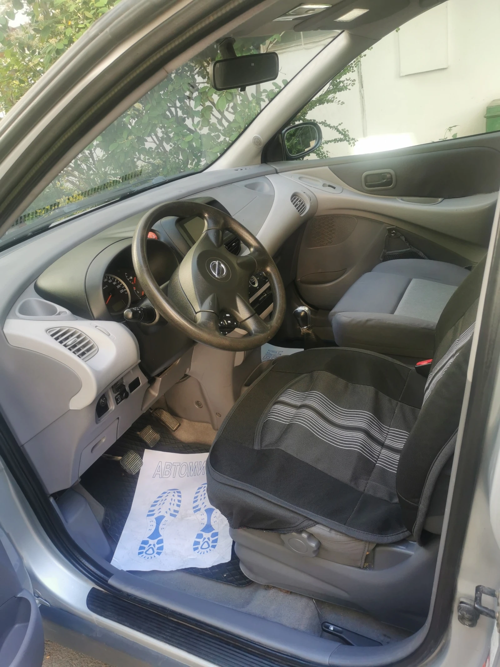 Nissan Almera tino  - изображение 3