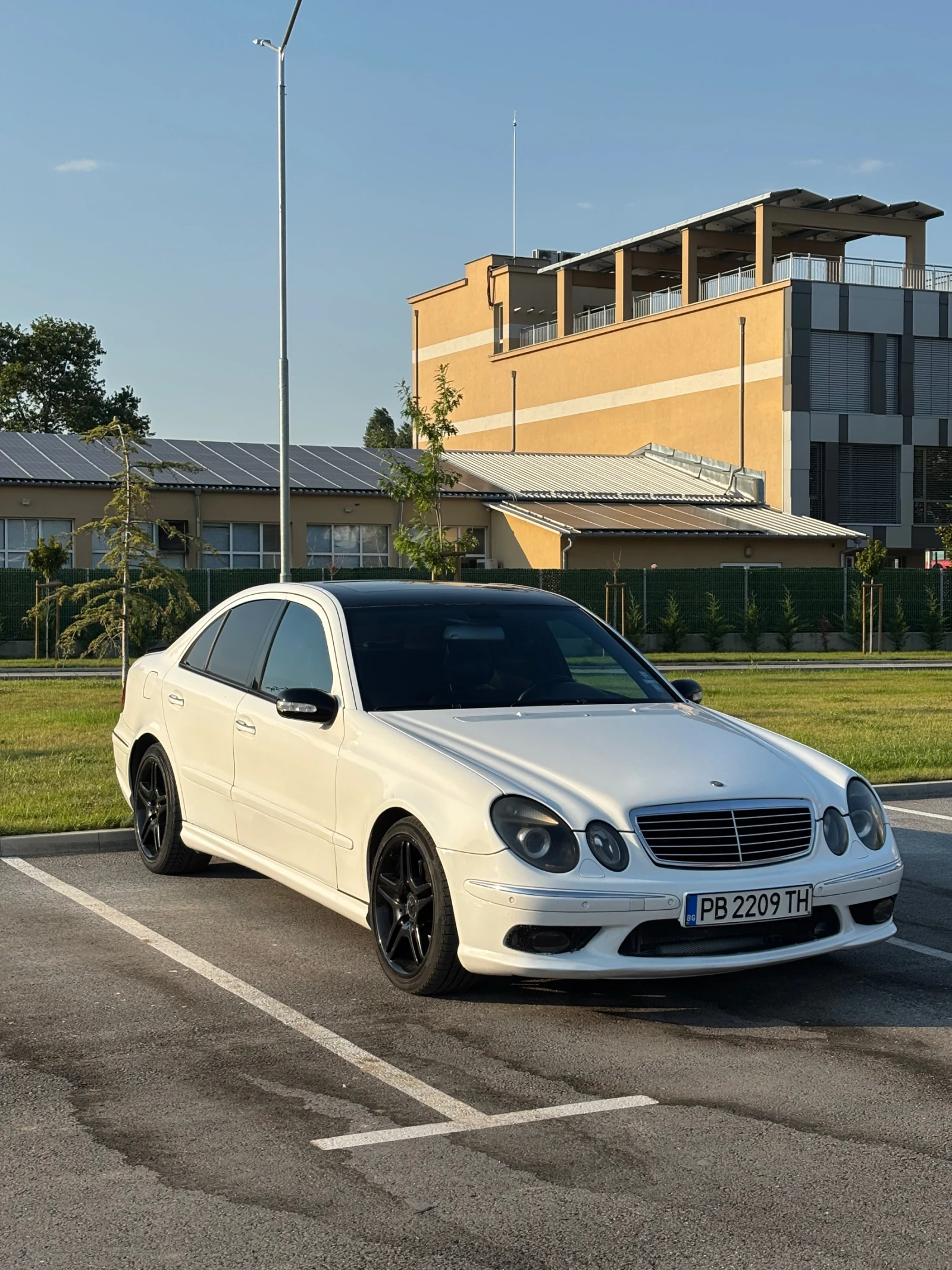 Mercedes-Benz E 500 AMG, ГАЗ, ПРИЖУНИ - изображение 2