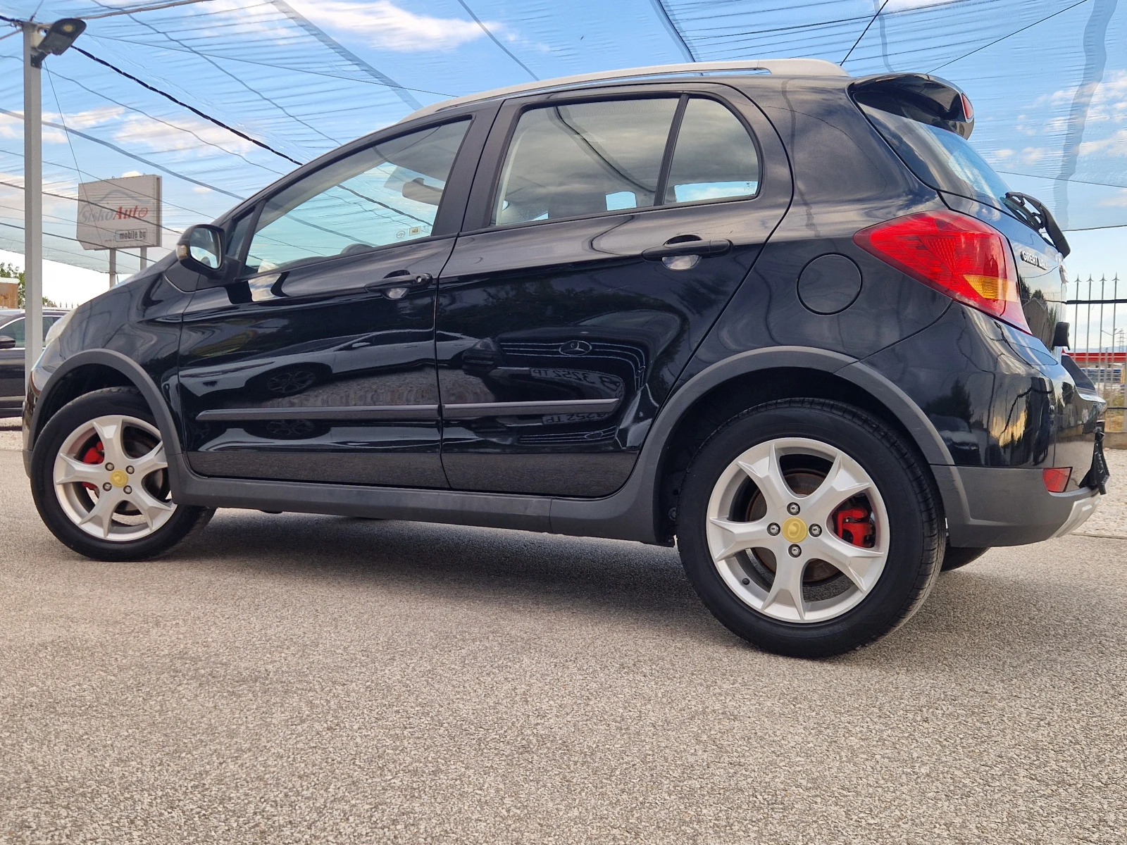 Toyota Yaris 1.5vvti-97ks GAS* NAVI* CAMERA* Italia - изображение 5