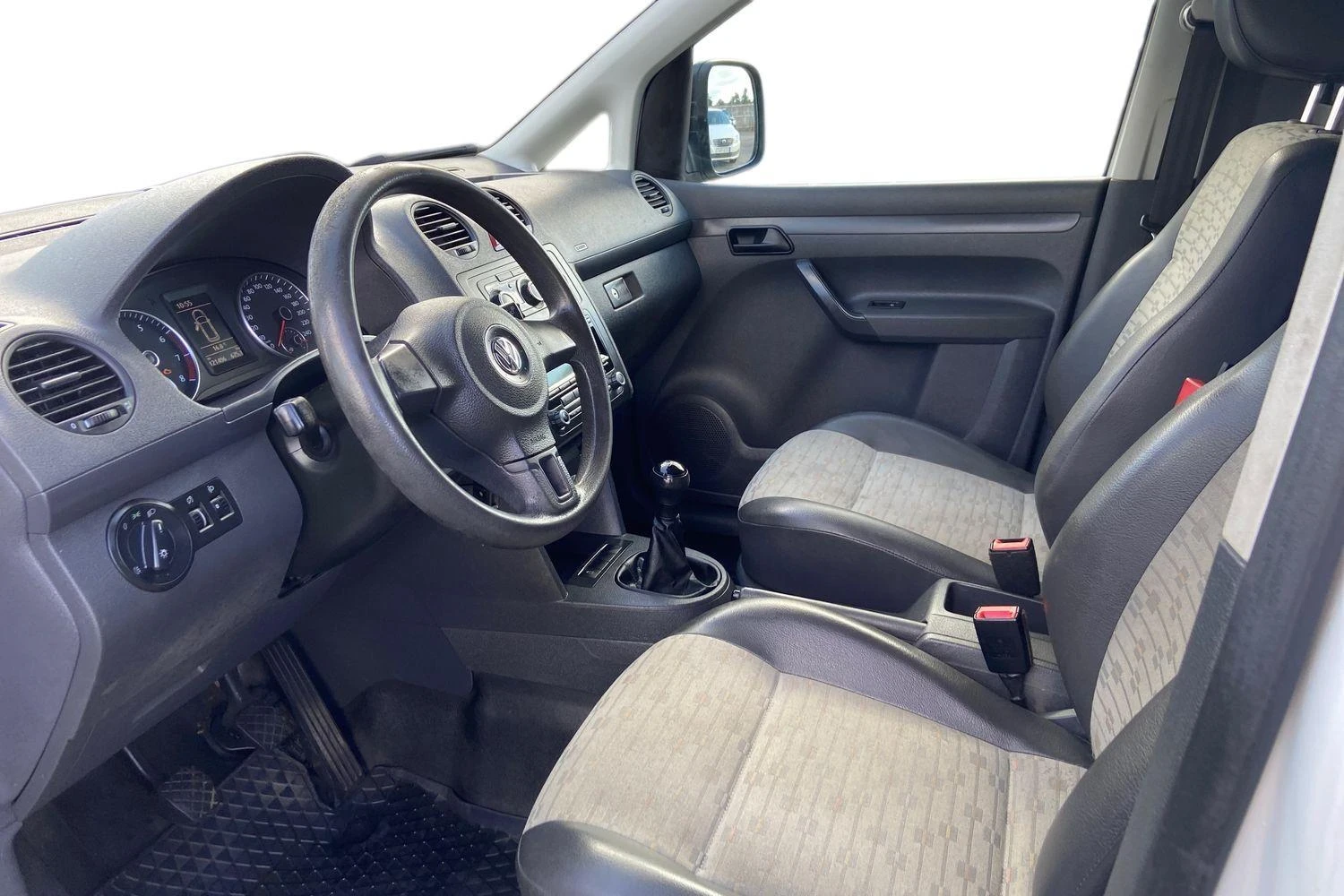 VW Caddy 121 500 ,  ,  2, 00 + CNG | Mobile.bg   12