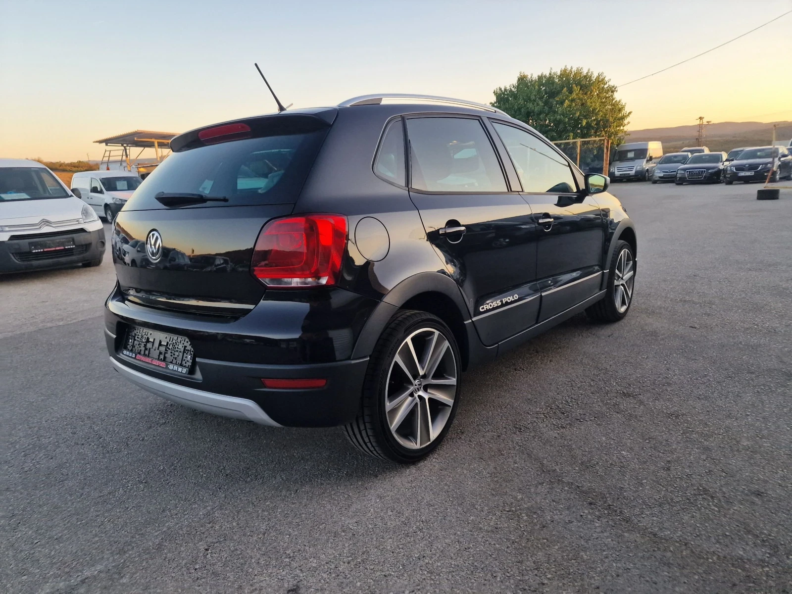 VW Polo 1.2i CROSS - изображение 6