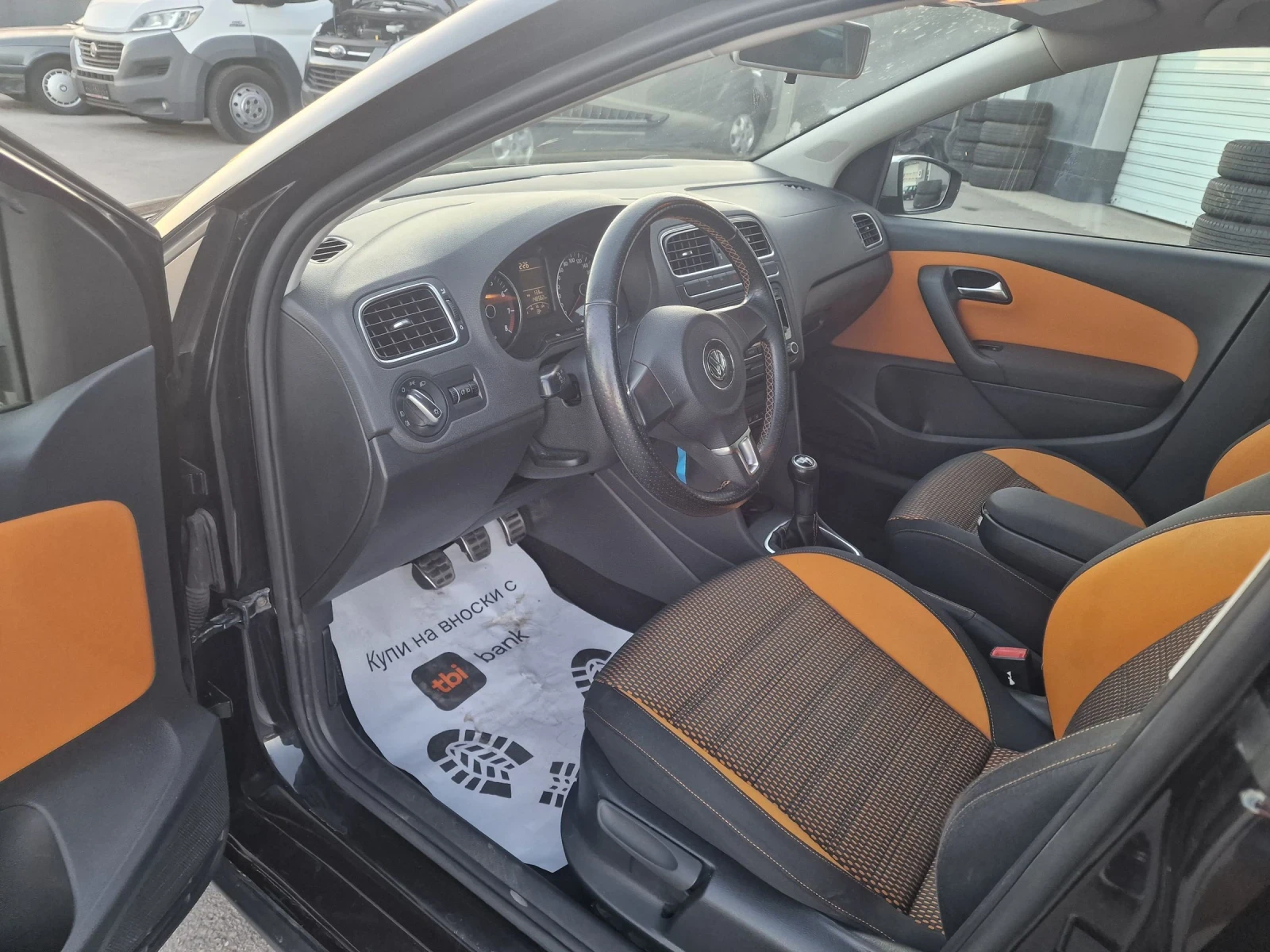 VW Polo 1.2i CROSS - изображение 9