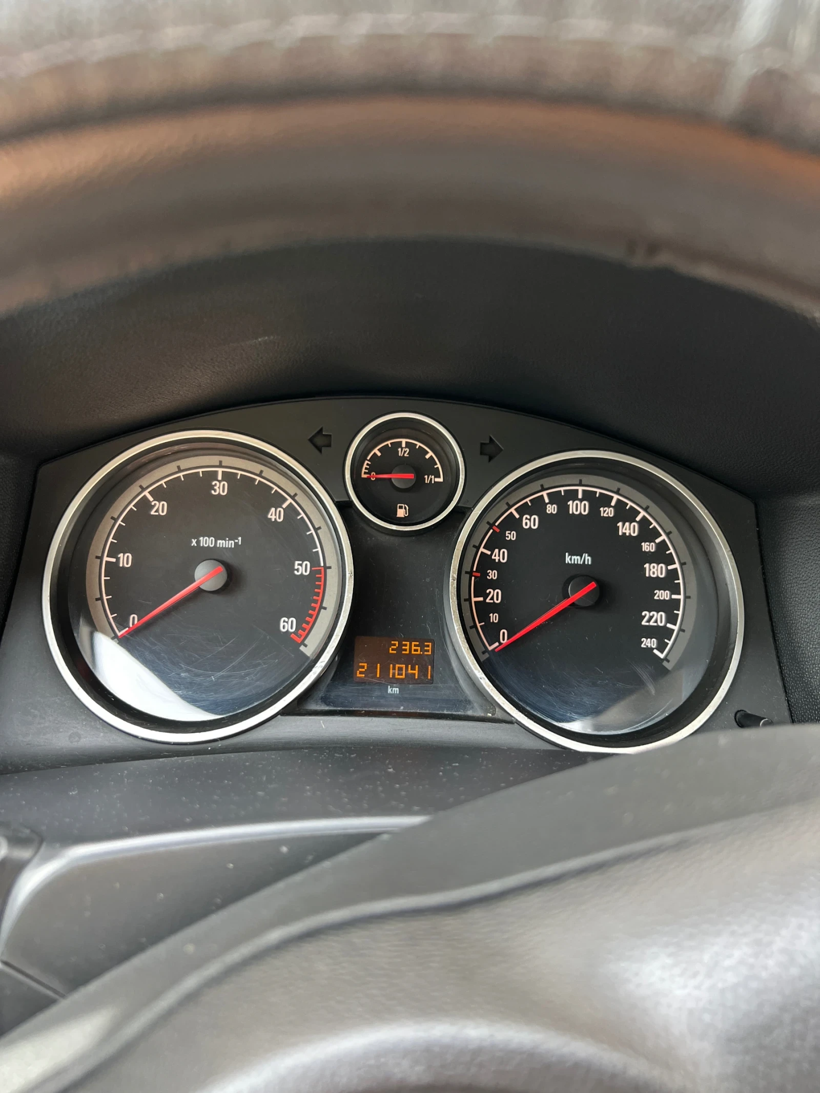 Opel Astra  - изображение 7