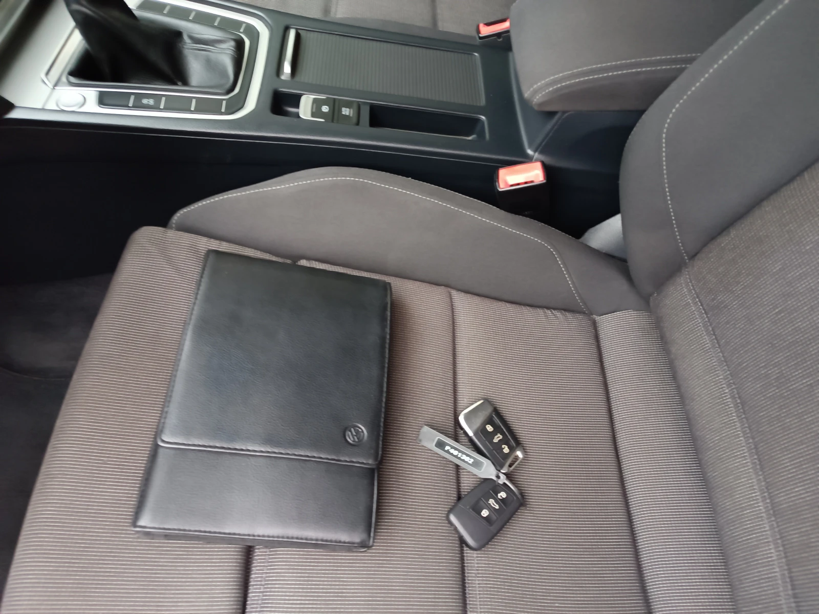 VW Passat 2.0TDI 150ks Navi | Mobile.bg   13