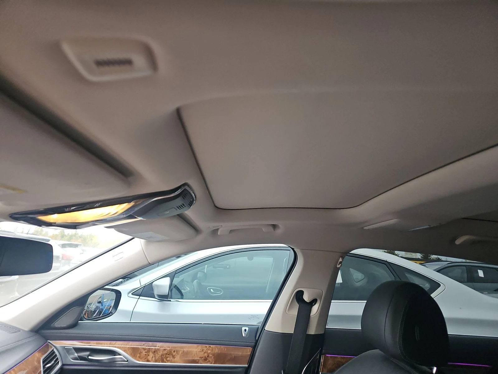 BMW 740 i xDrive * PANO * SOFT-CLOSE * H/K * CAM * AMBIENT | Mobile.bg   15