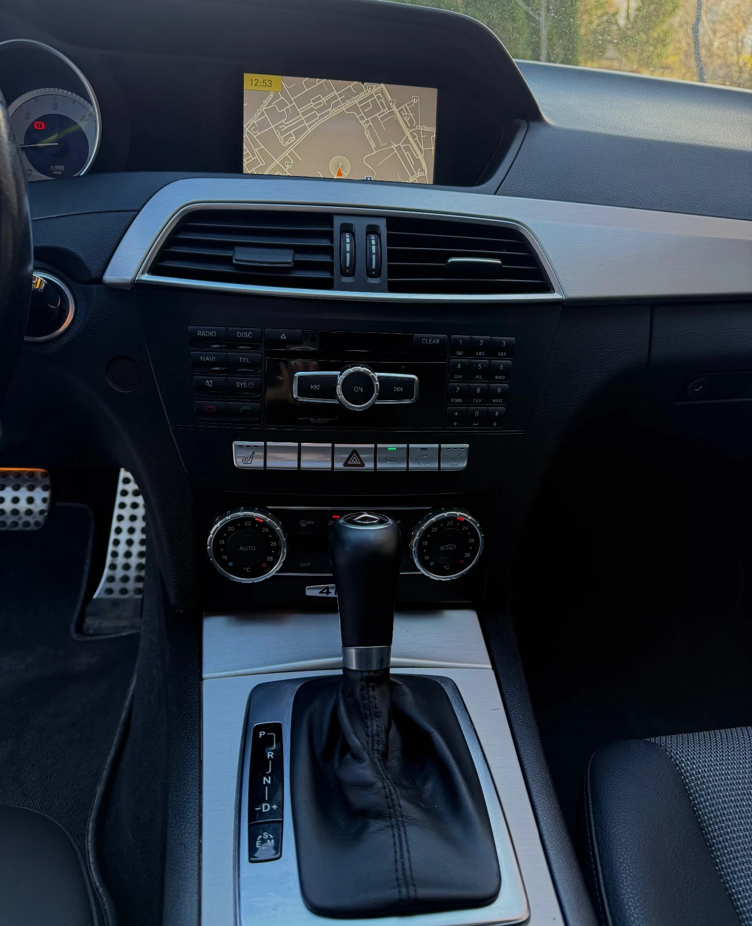 Mercedes-Benz C 250 AMG/4MATIC/MEMORY/HARMAN - изображение 9