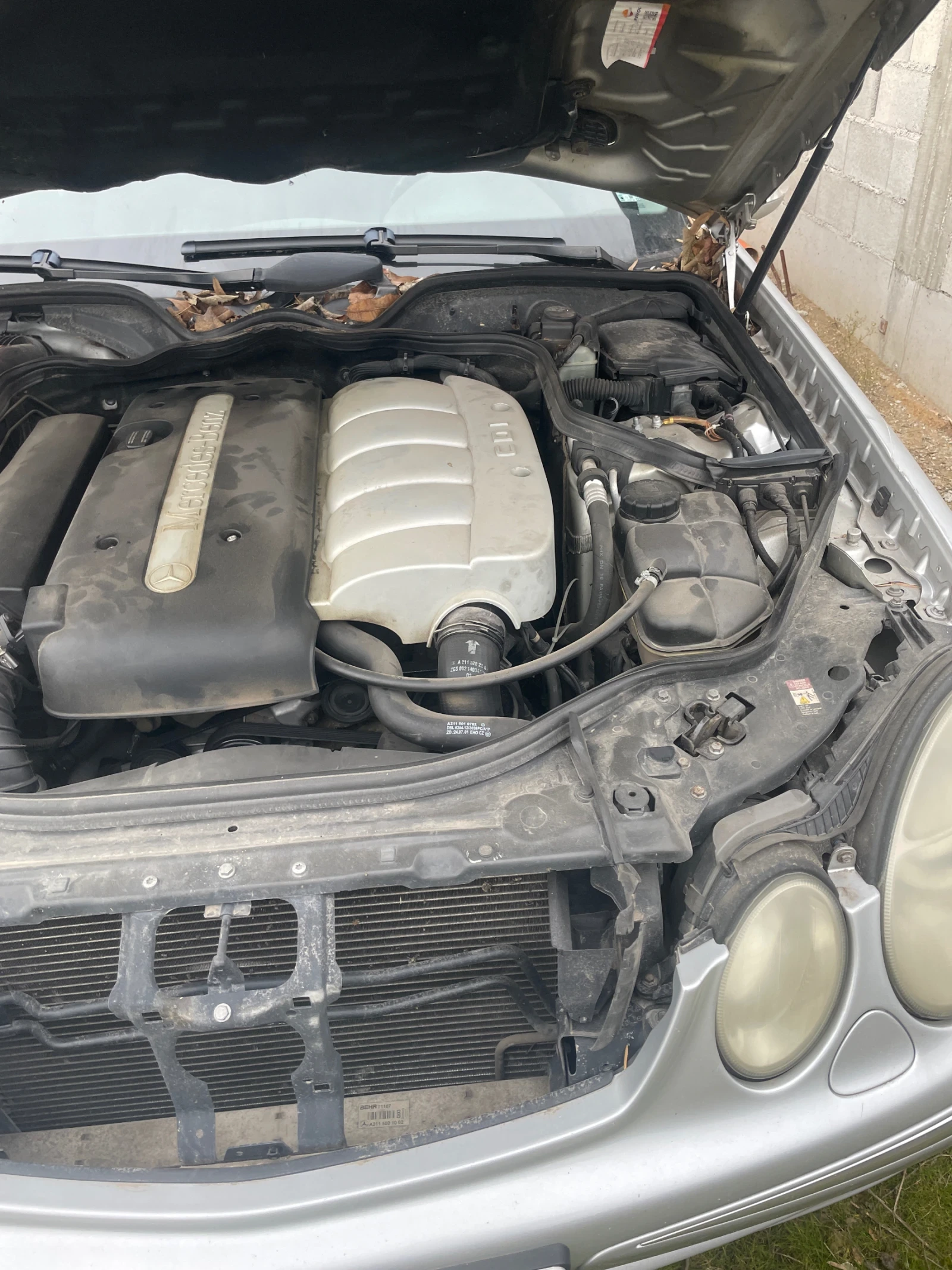 Mercedes-Benz E 220  - изображение 7