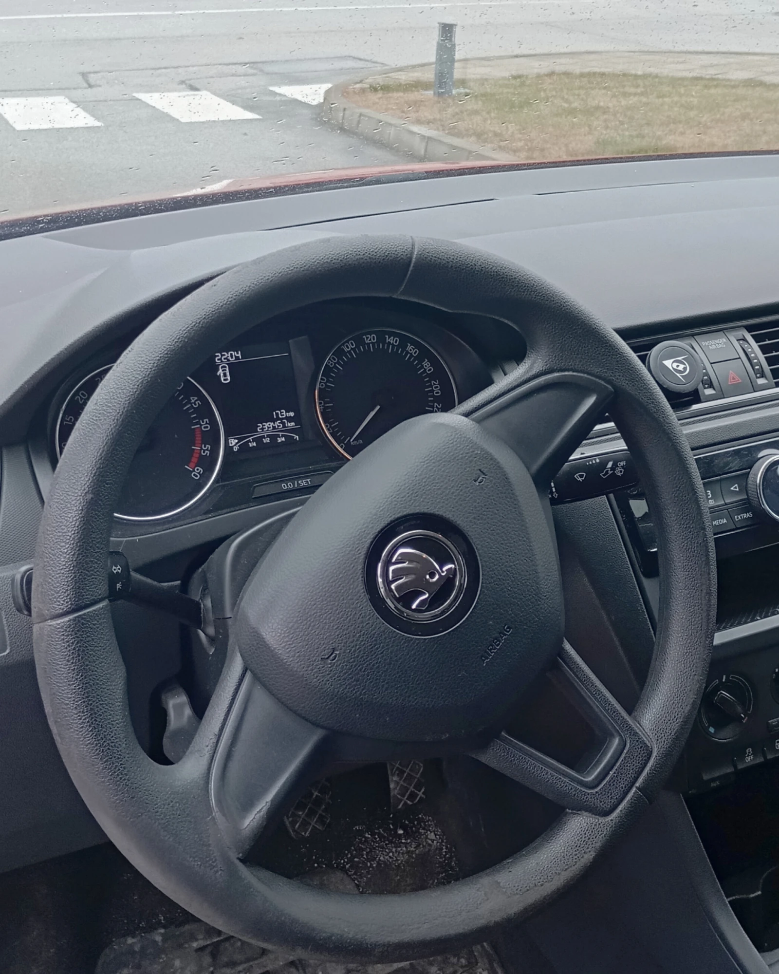 Skoda Rapid | Mobile.bg � ����������� 9