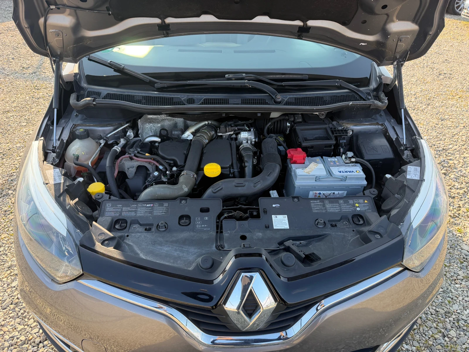 Renault Captur 1.5d/90hp/NAVI/EVRO5/, снимка 13 - Автомобили и джипове - 53750768