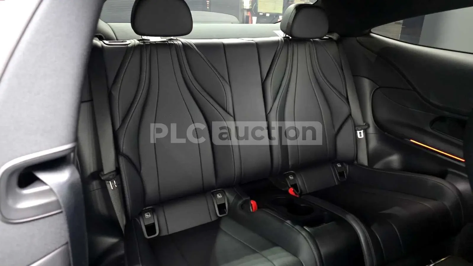 Mercedes-Benz CLE 200 2024* 9G* AMBIENT* KEYLESS* 360* КРАЙНА ЦЕНА, снимка 14 - Автомобили и джипове - 53928509