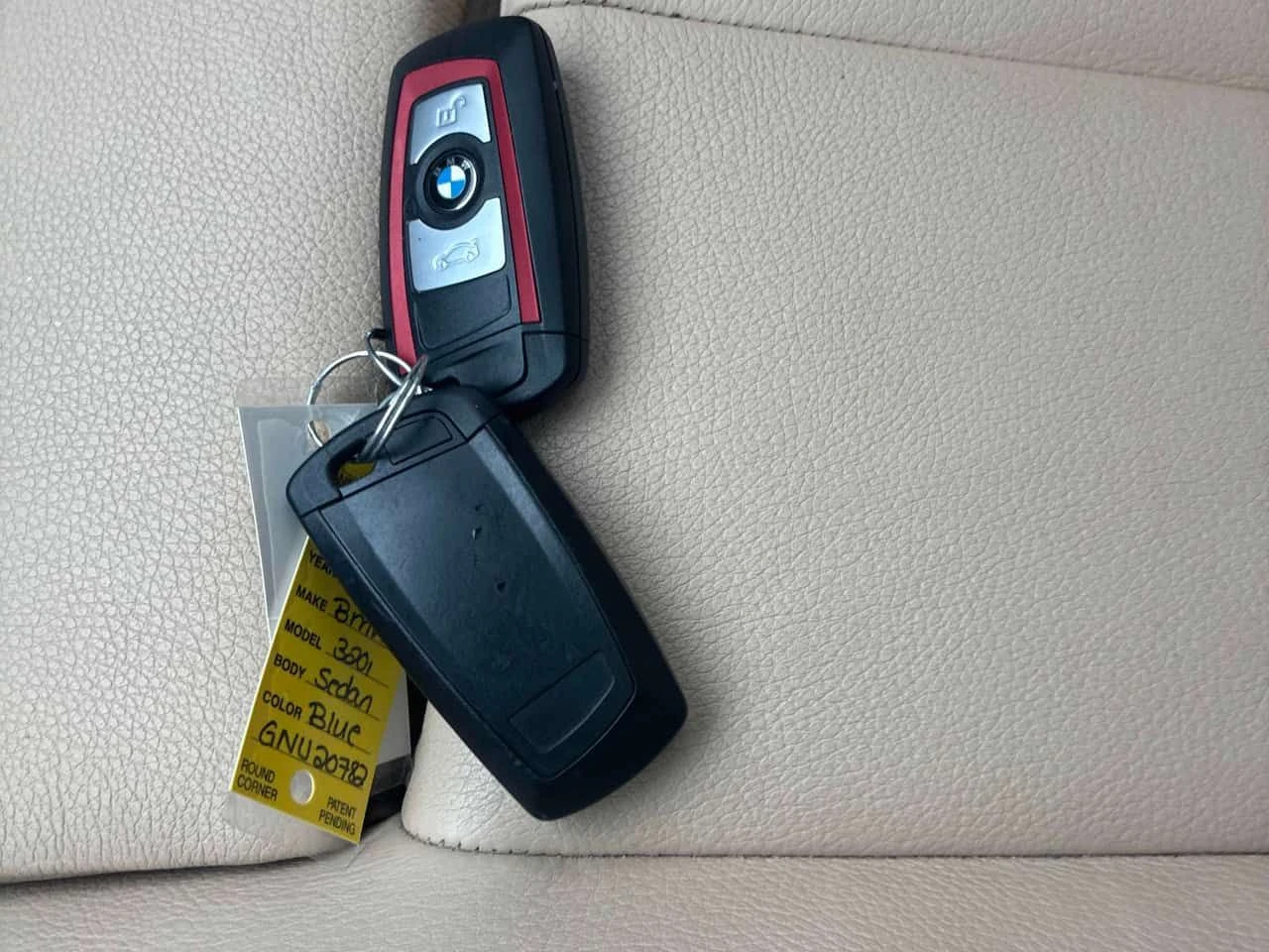 BMW 320 * 320i xDrive * CARFAX * ОТ ПРЕДСТАВИТЕЛСТВО * , снимка 12 - Автомобили и джипове - 54102476