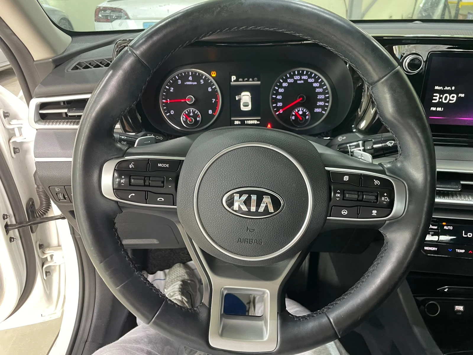 Kia K5 2.0 ! LPG ! Trendy !, снимка 15 - Автомобили и джипове - 54947380