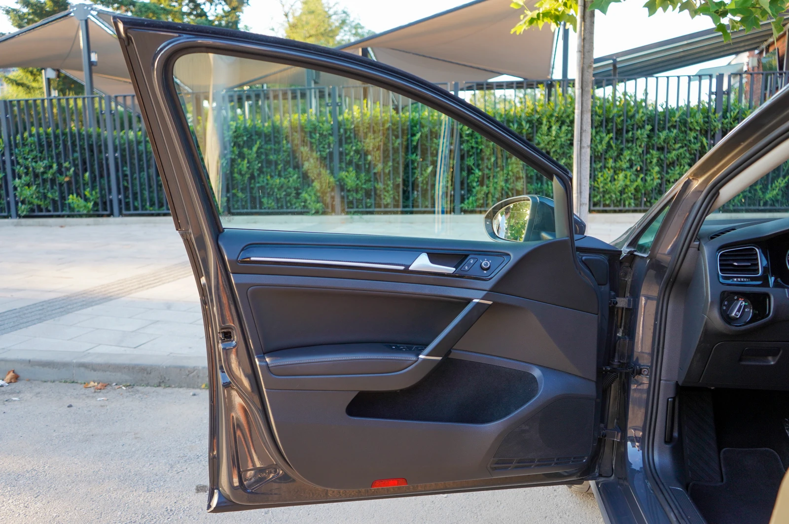 VW Golf 2.0 TDI 150 Highline, снимка 12 - Автомобили и джипове - 55052056