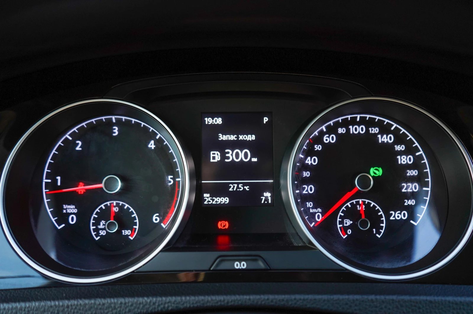 VW Golf 2.0 TDI 150 Highline, снимка 9 - Автомобили и джипове - 55052056