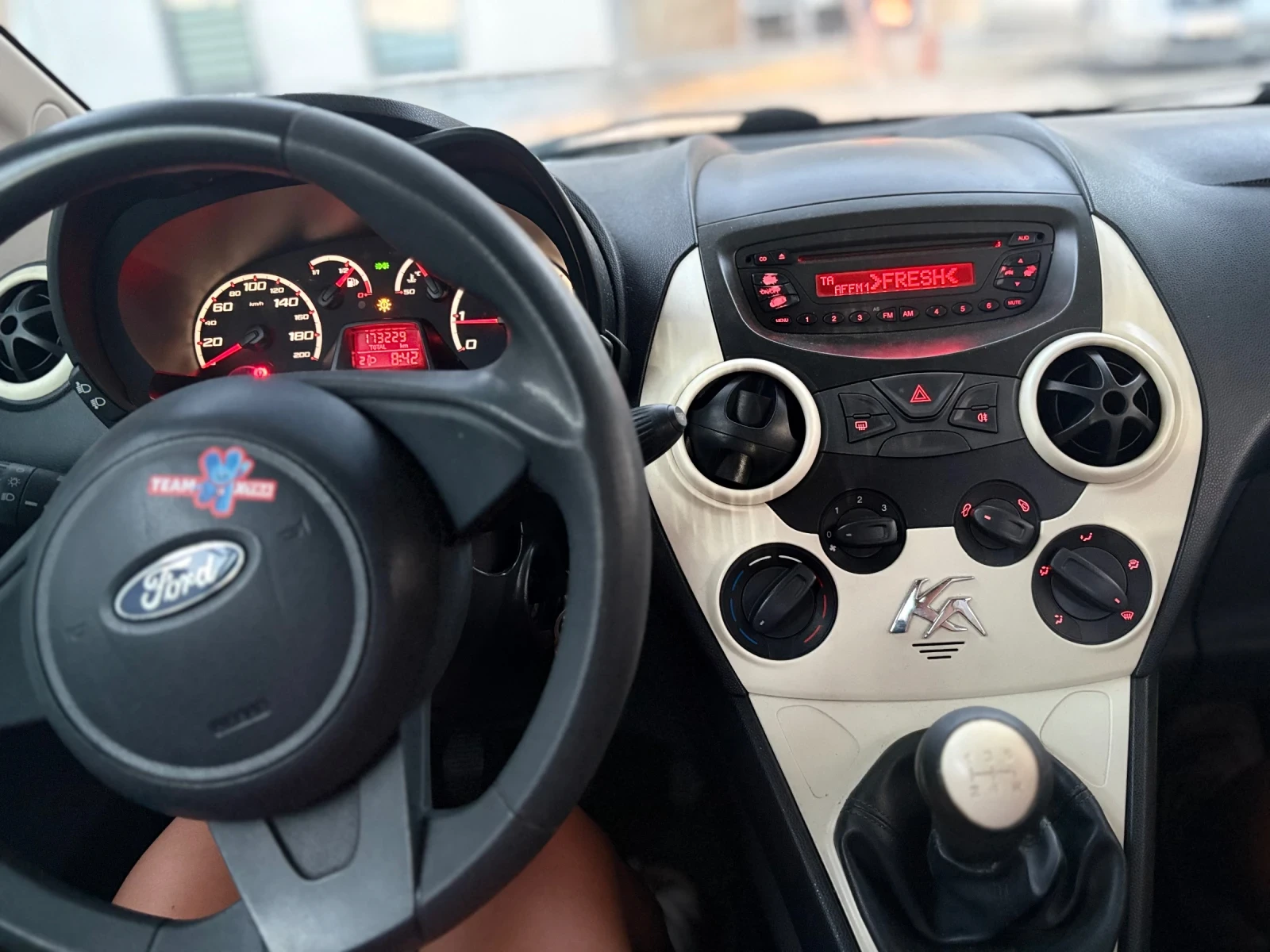 Ford Ka, снимка 6 - Автомобили и джипове - 55104650