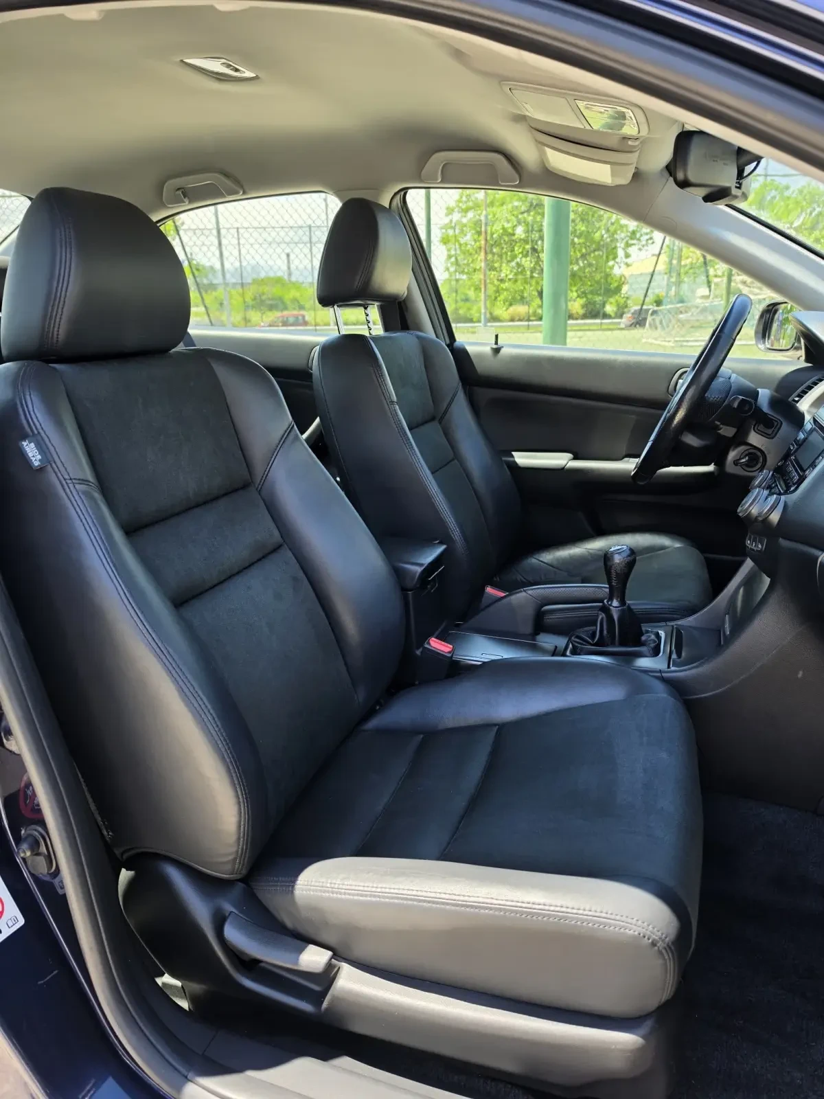 Honda Accord 2.0i-VTEC Facelift, снимка 14 - Автомобили и джипове - 55107754
