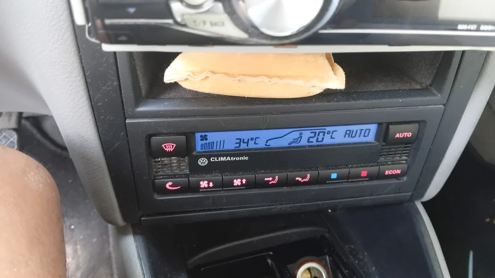 VW Golf, снимка 6 - Автомобили и джипове - 55268918