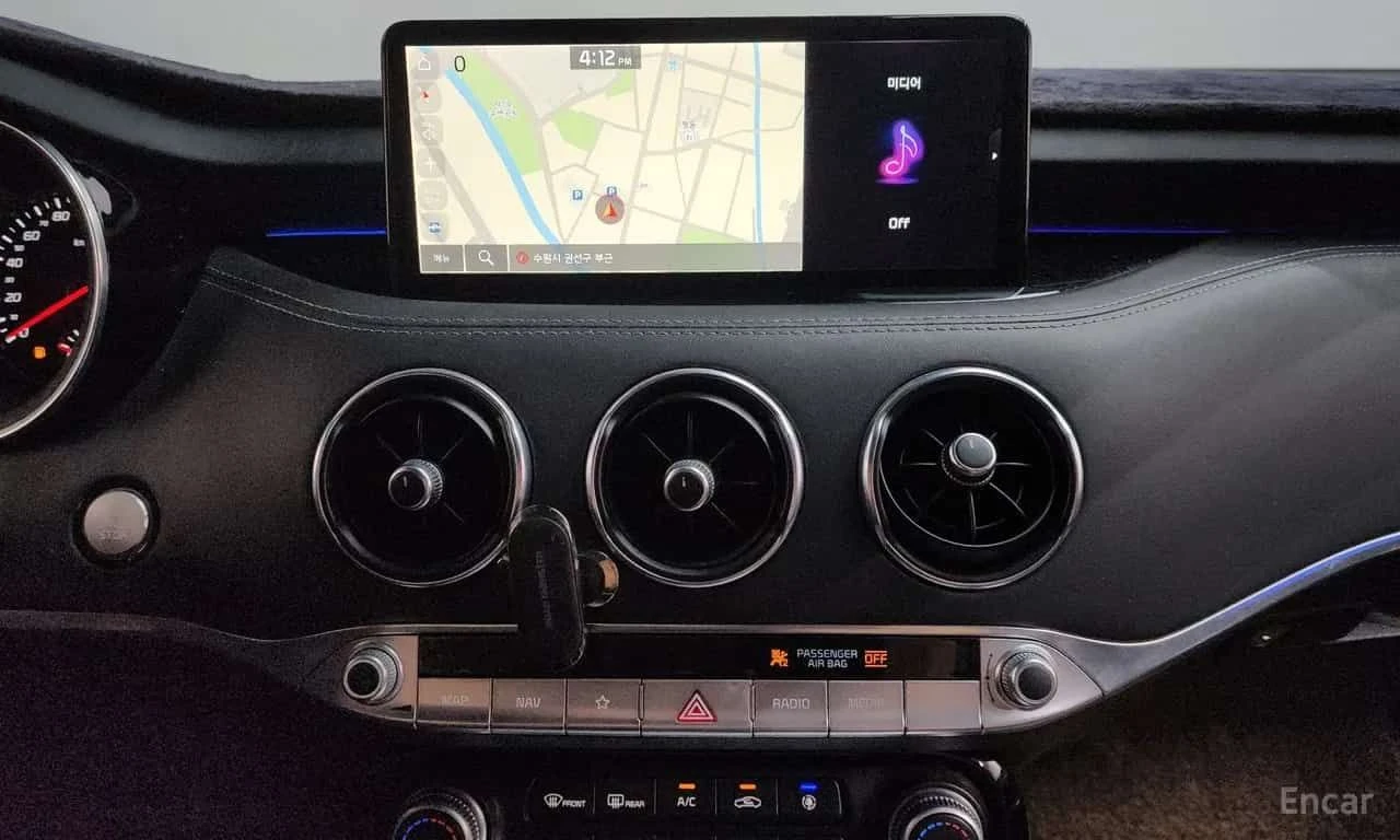 Kia Stinger 3.3 GT Masters Turbo Package , снимка 12 - Автомобили и джипове - 55599487